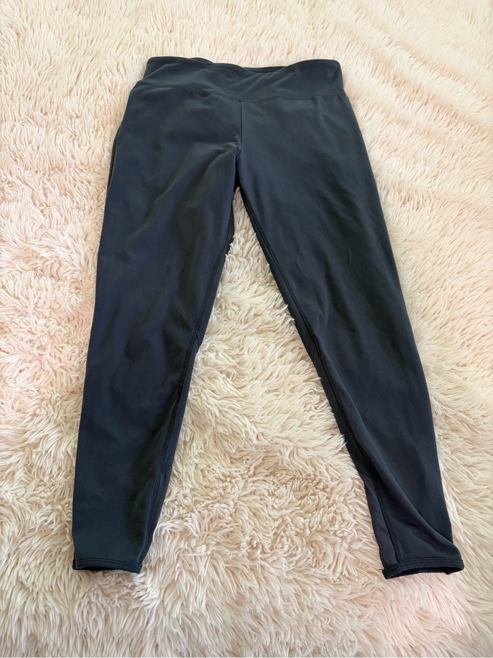 Balance Collection gray Leggings